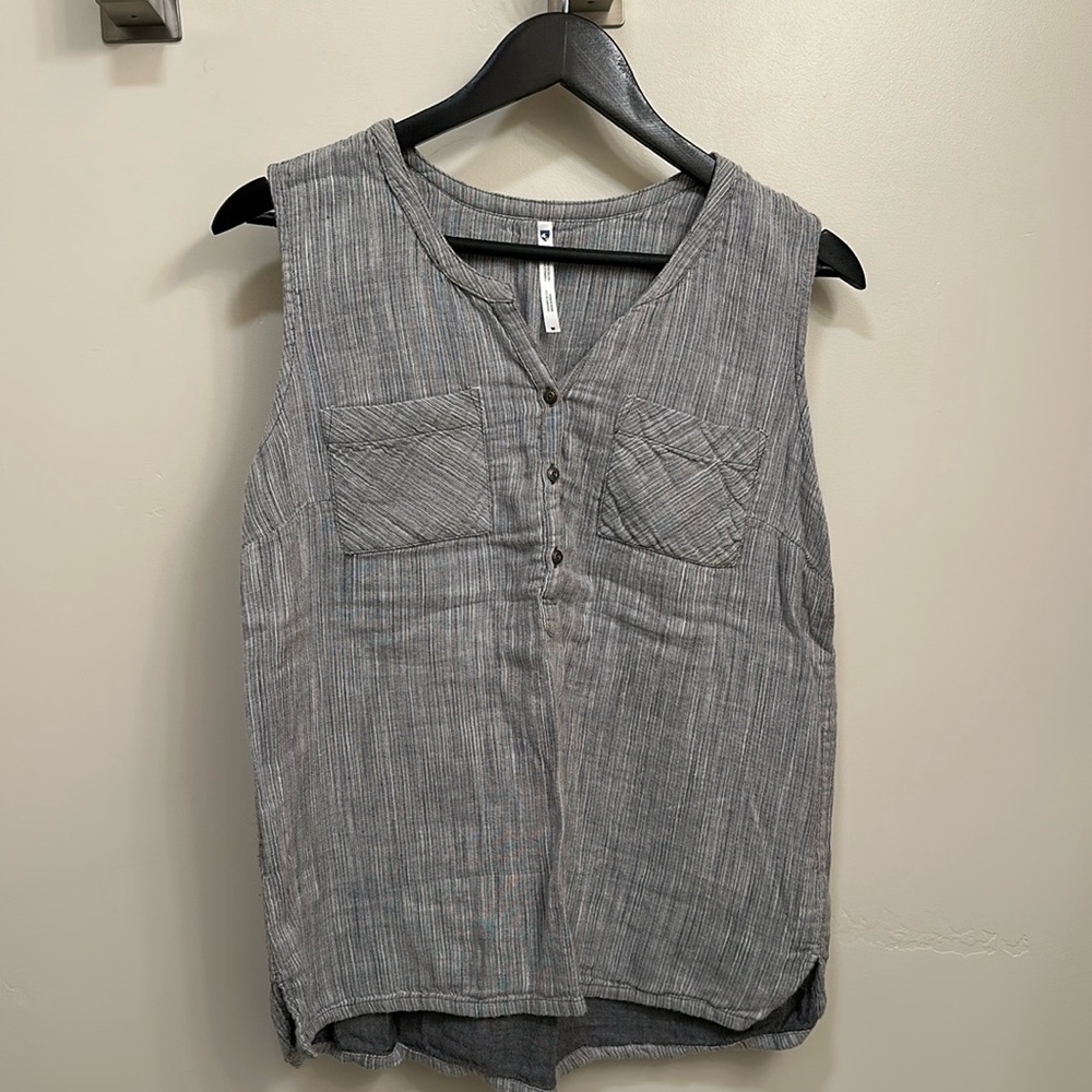 Kühl gray stripe sleeveless casual outdoor top, 3.button, super soft, Medium